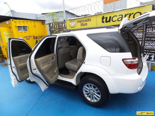 Imagen 8 de 15 de Toyota Fortuner
