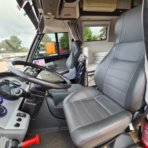 Imagem 10 de 15 de Motor Casa Volare W8 2006 Remontagem 2018 Motor Home