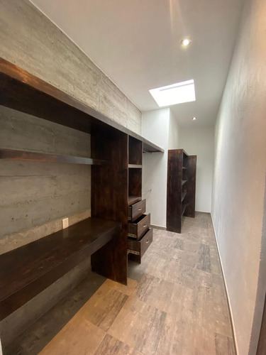 House For Sale In Los Senderos, San Miguel De Allende