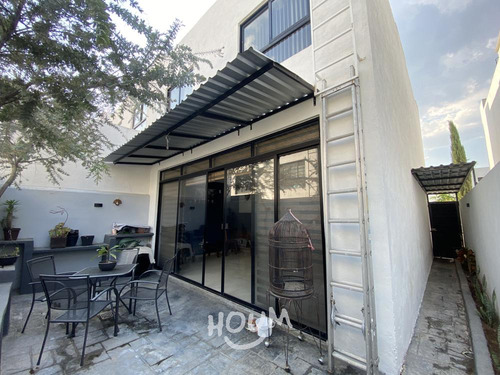 Casa En Senderos De Monte Verde, Tlajomulco De Zúñiga Con 3 Recámaras, 120 M², Id: 153303