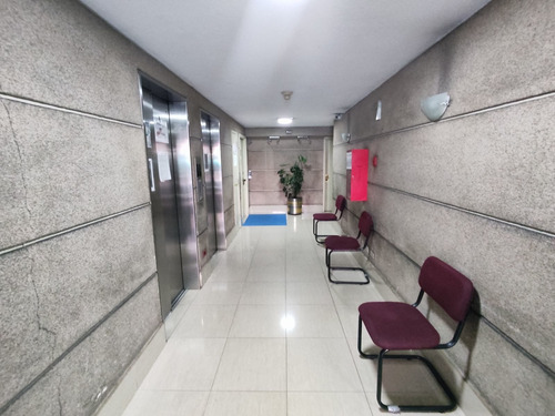Imagen 17 de 20 de Oficina En Venta En Santiago