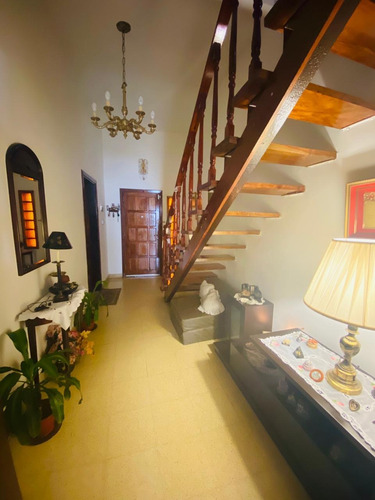 Imagen 3 de 16 de Casa En Venta En Lanús Este