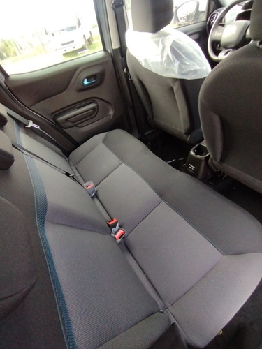 Imagen 16 de 22 de Citroën C3 Feel 1.2 Mt