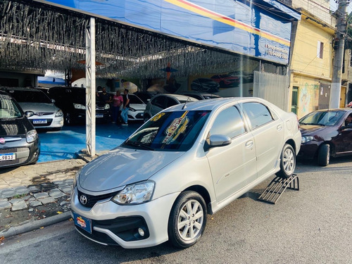 Toyota Etios ETIOS XLS SEDAN 1.5 FLEX 16V 4P AUT.