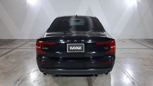 Volvo S60 2.0 T5 MOMENTUM AUTO