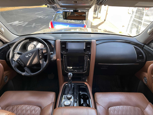 Infiniti QX80 5.6l Perfection 8 Pasajeros At