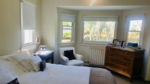 Venta De Excelente Casa En Lote Interno En Solares Del Talar