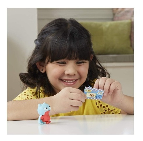 Ugly Dolls Disfraz Sorpresa - Super Lucky Bat