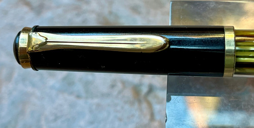 Estilográfica Pelican 150 Pluma 14 K Negro Azul (Usado)