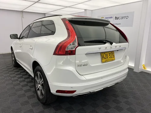 Volvo XC60 3.0 T6 R-design Awd