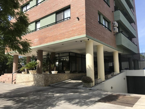 Lencke Vende - 2 Ambientes Con Cochera Y Vista Al Rio