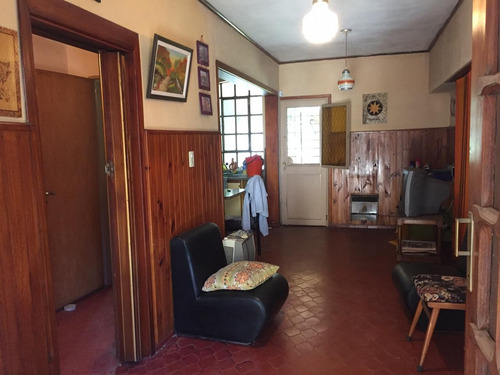 Imagen 4 de 13 de Venta Casa 2 Dormitorios En Excelente Zona Llavallol