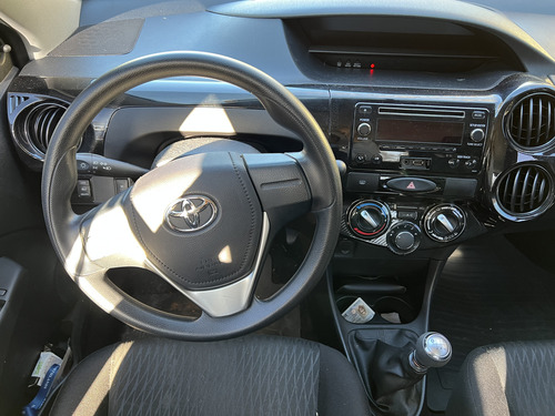 Toyota Etios 1.5 X 6mt My19
