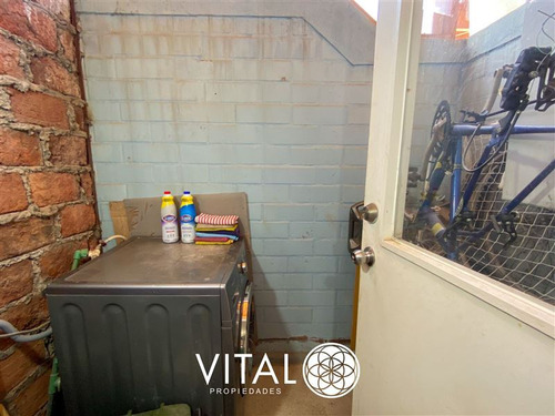 Casa En Venta De 3 Dormitorios Y 1 Baño En Puente Alto