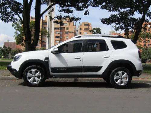 Renault Duster 1.3 Intense Cvt