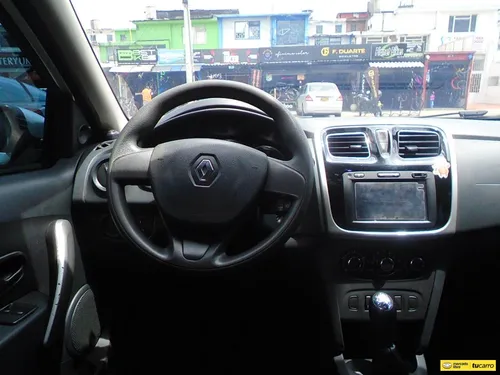 Renault Logan 1.6