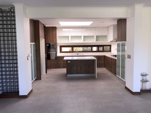 Casa Nueva En Venta 5d 5b En Condominio Requínoa