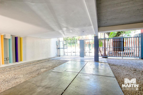 Imagen 3 de 30 de Departamento En Dúplex 4 Ambientes Con Balcón Y Parrilla - San Isidro