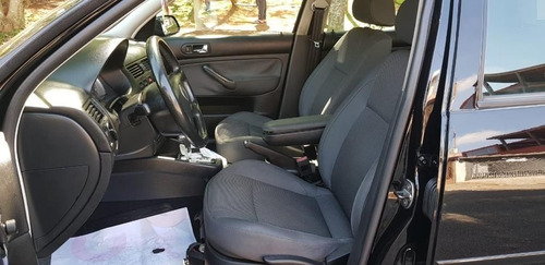Imagem 7 de 9 de Volkswagen Golf 2.0 Mi 8v 2011