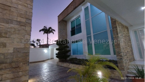 Estupenda Casa En Venta En Loma Linda Ag