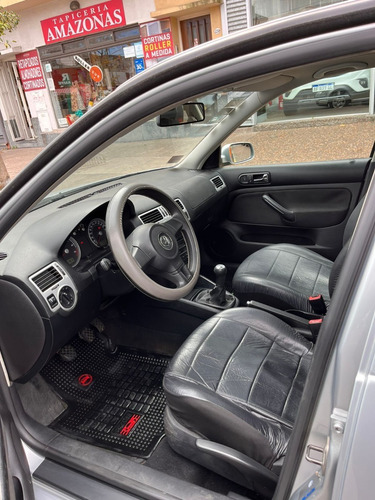 Imagen 6 de 7 de Volkswagen Bora 2.0 Nafta