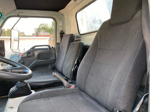 Camión Isuzu 450 2008 Con Rampa Hidráulica