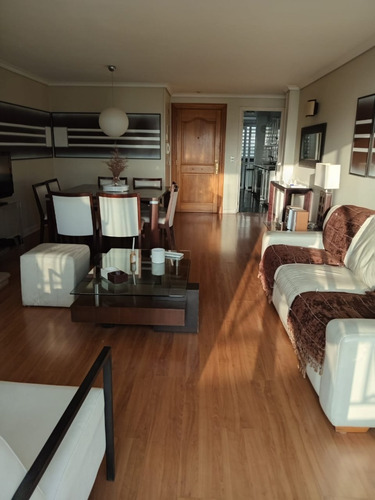 Amoblado, Vista Panorámica, 4 Dorm, 3 Baños, 2 estac, 140mt2