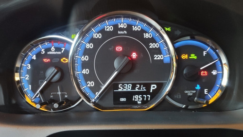 Imagem 8 de 13 de Toyota Yaris 2019 1.3 Xl Plus Tech 16v Cvt 5p