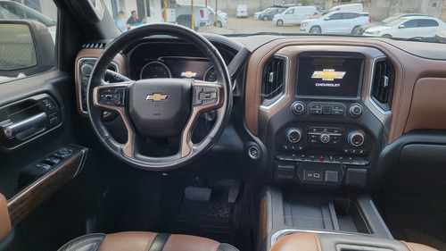 Chevrolet Cheyenne 6.2 2500 Doble Cab High Country 4x4 At