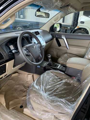 Imagen 6 de 10 de Toyota Prado
