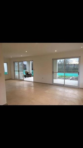 Venta - Casa En La Cañada Bayugar Negocios Inmobiliarios