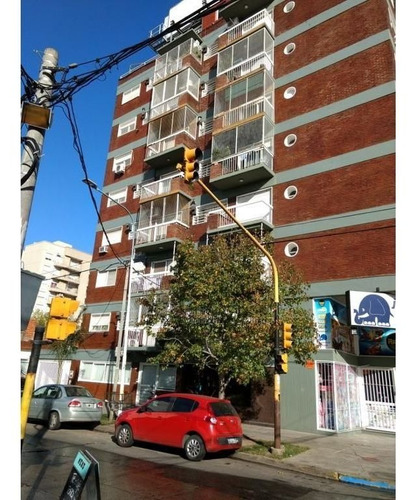 Imagen 3 de 11 de Departamento En Venta En Caseros