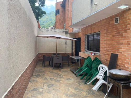 Imagen 22 de 24 de Townhouse En Venta En Mañongo Cod. 156464