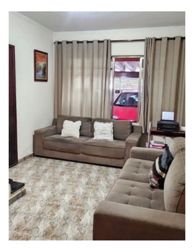4 Dormitórios, Sala, Cozinha, Área De Serviço, 2 Banheiro,