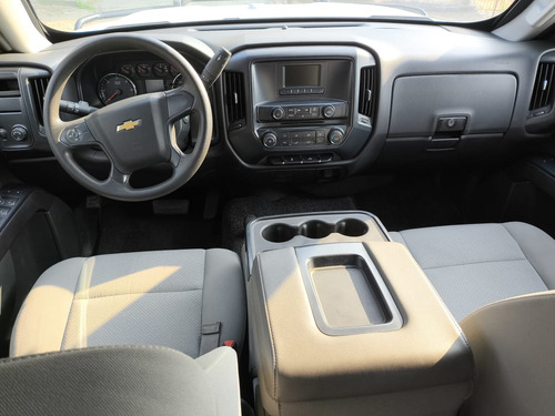 Chevrolet Silverado 5.4 2500 Doble Cabina Ls 4x4 At