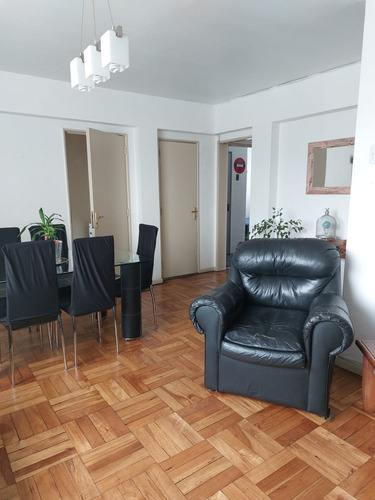 Vendo Hermoso Departamento Remodelado Estación Central