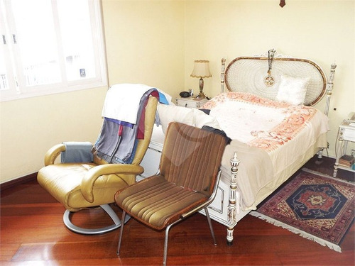 Casa Tipo Sobrado Com 03 Dormitórios E 01 Suíte Na Vila Santa Catarina - 226-im372192