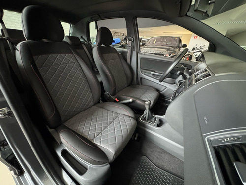 Volkswagen Fox 1.6 MSI TOTAL FLEX XTREME 4P MANUAL