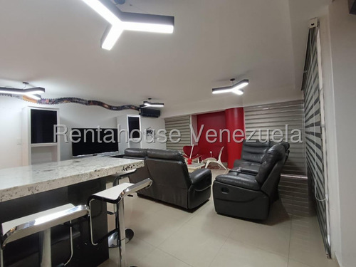 Apartamento Amoblado En Venta San Isidro Maracay 25-13509
