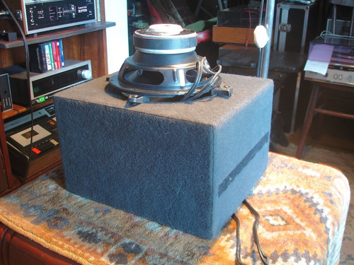 Jl Audio Subwoofer 8w 1-4 ( Americano )