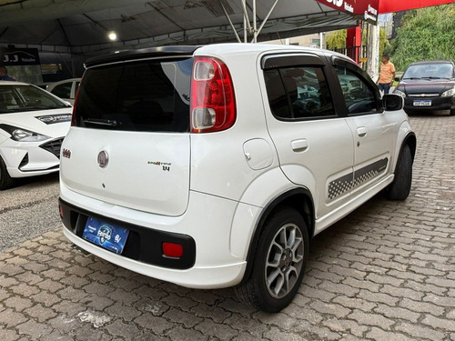 Fiat Uno 1.4 EVO SPORTING 8V FLEX 4P MANUAL