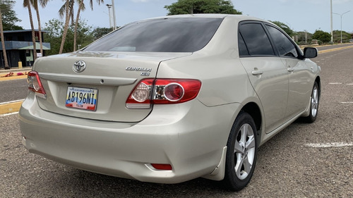 Toyota Corolla 2014 Automatico Xei (gasolina Y Gas)