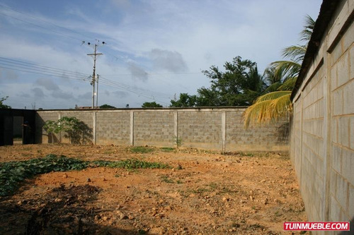 Imagen 9 de 12 de Terreno En Venta En Tucacas, Via Las Lapas.