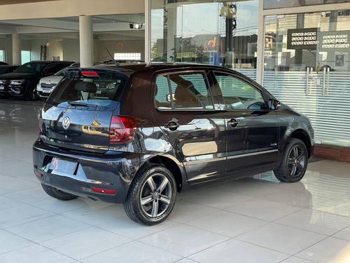 Volkswagen Fox 1.0 Mi Total Flex 8V 5p