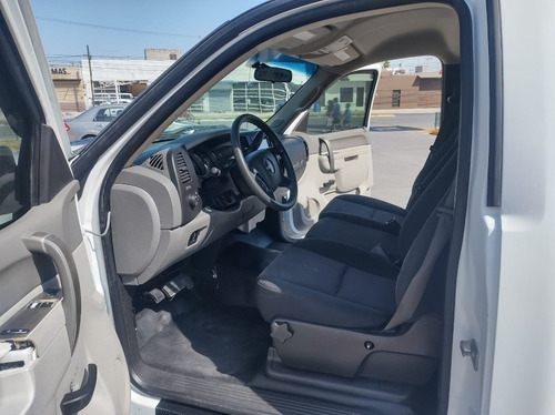 Imagen 7 de 13 de Gmc Sierra Sle Hd2500 4x2