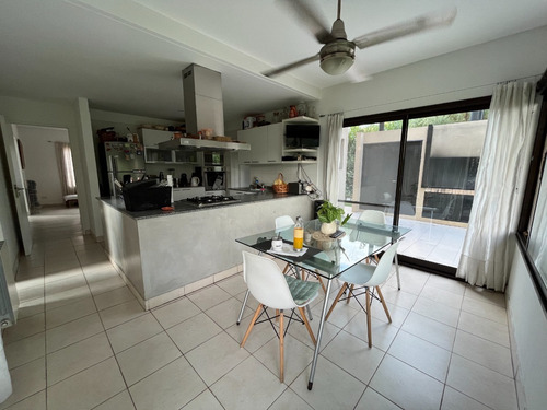 Casa Moderna En Lote Central. Apta Credito. Barrio Cerrado St. Matthews Pilar