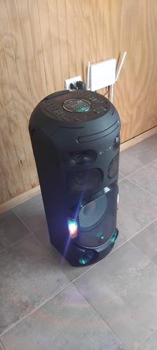 Minicomponente Sony Mhc-v42d Bluetooth Y Multifunción - 230w (Usado)