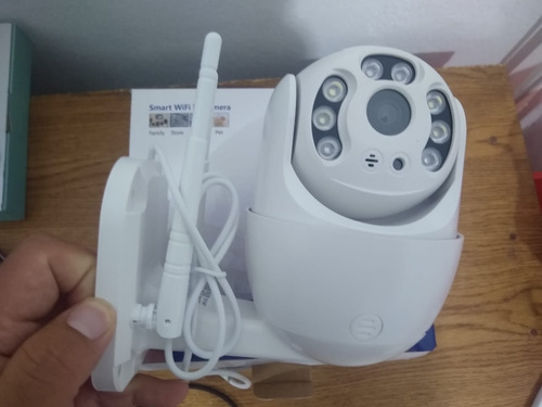 Camara De Seguridad Wifi Smart V380pro Color Blanco Domo Blanco