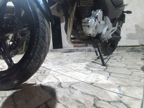 Imagem 4 de 9 de Honda Cb 300 R