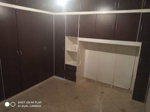 Imagem 10 de 30 de Casa Com 3 Dorms, Jardim São Luís, Santana De Parnaíba - R$ 750 Mil, Cod: 235316 - V235316